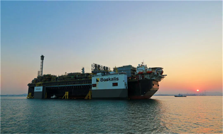 青岛西海岸新区海西湾船舶海工产业基地高端制造能力再升级