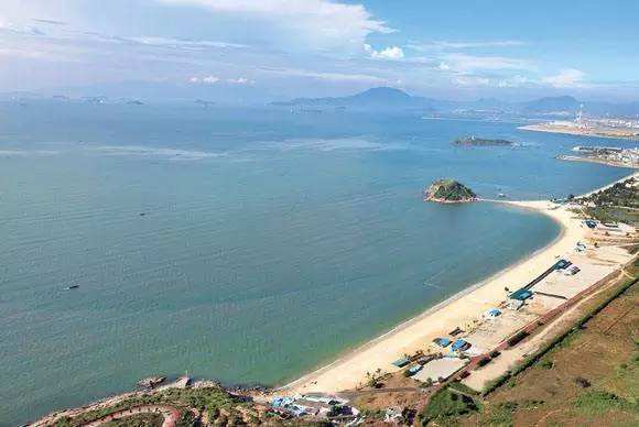 生态环境部有关负责人就《重点海域综合治理攻坚战行动方案》答记者问