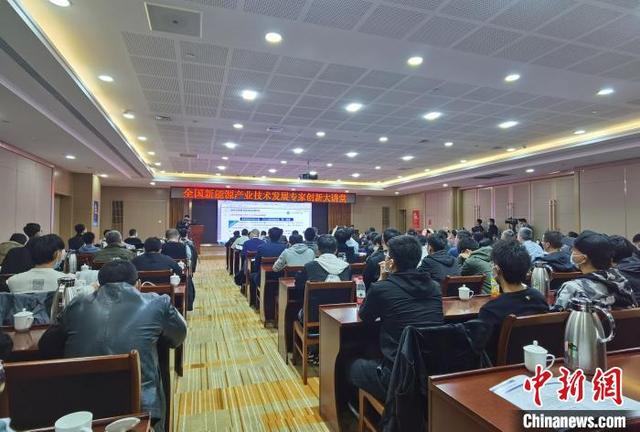 可再生能源成中国能源结构调整中坚力量