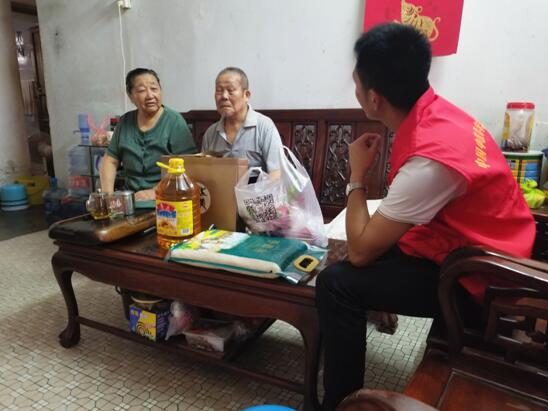 中铁广州局二公司组织开展“传承爱国精神 慰问革命老兵”主题活动