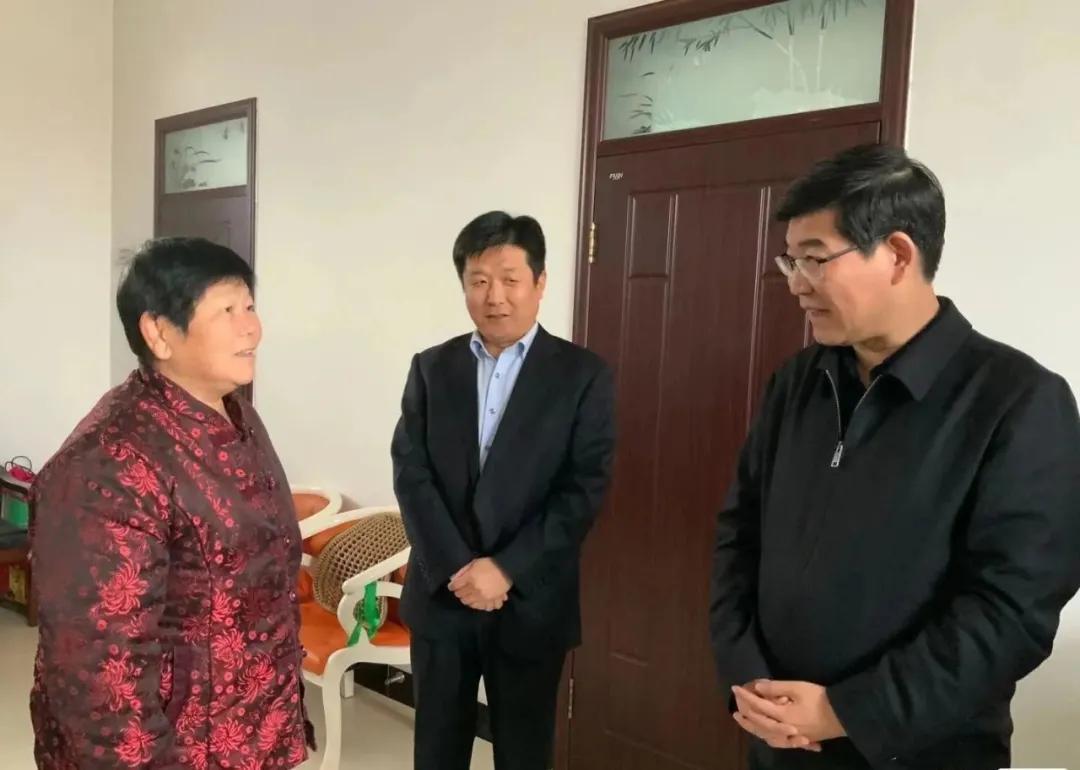 李猛到宁津县调研时强调 推动全面从严治党向基层一线向群众身边延伸