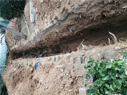 青岛崂山区综合行政执法局：开展擅自挖掘违规占用市政道路专项整治行动