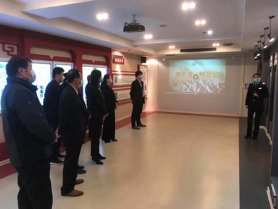 农发行齐河支行组织开展廉政警示教育活动