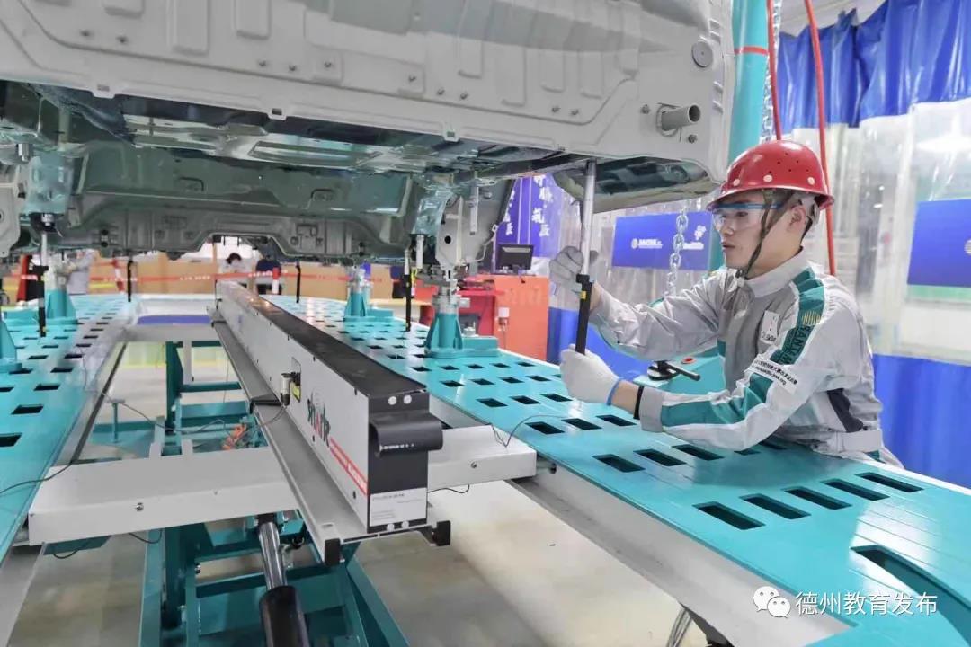 全国职业院校技能大赛“中职组”汽车类大赛开赛