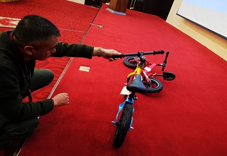 儿童平衡滑步车合格率30% 长三角出台团体标准