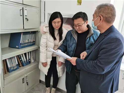 青岛莱西市望城街道新村纪委列席村级重要会议监督效果好