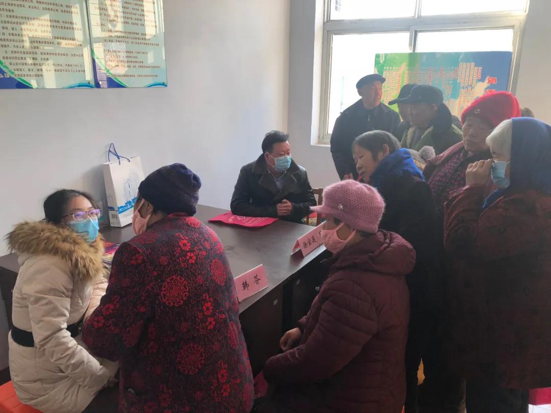 德州市中医院走进赵虎镇白王庄村开展健康素养公益活动