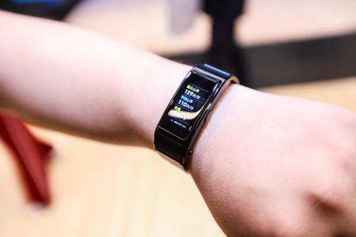 华为腕上穿戴设备市场份额已达全球第一