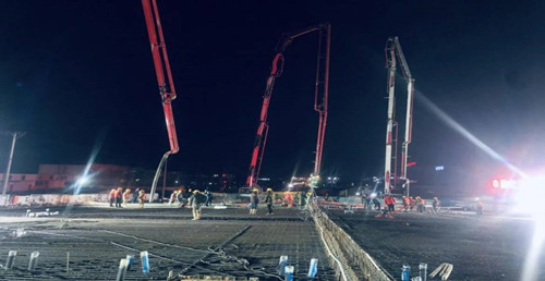 西中环大山路立交及大山路拓宽改造工程首联箱梁顺利浇筑