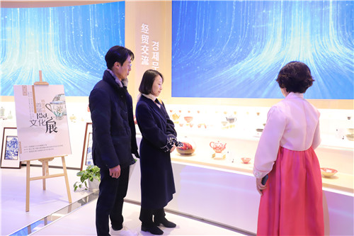 首届韩国传统陶艺文化展在青岛城阳开展