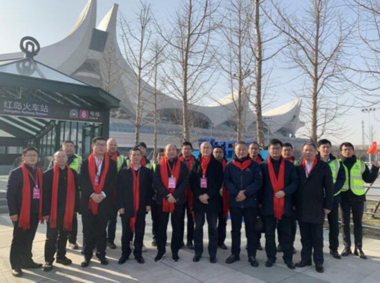 青岛地铁8号线北段开通，这一站点体量之大国内罕见