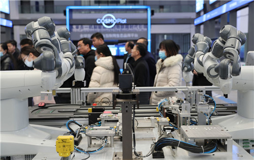 世界工业互联网之都加速崛起·青岛进行时 | 海尔智研院：卡奥斯的工业智能“大脑”