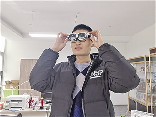 打破虚实界限，“透视魔镜”青岛造