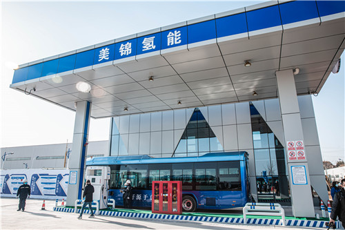 青岛美锦新能源商用车整车制造中心项目在西海岸新区投产