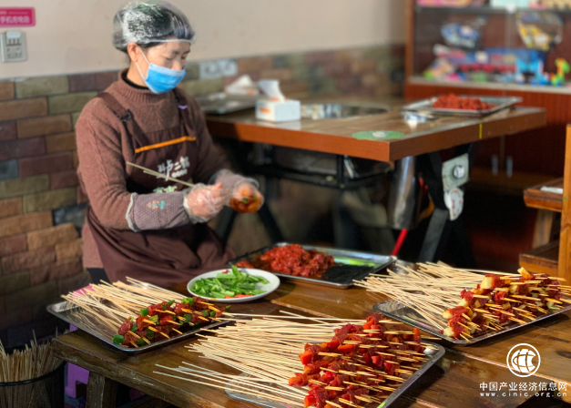 餐饮人的2020年：有人挥泪离场，有人战胜了时代