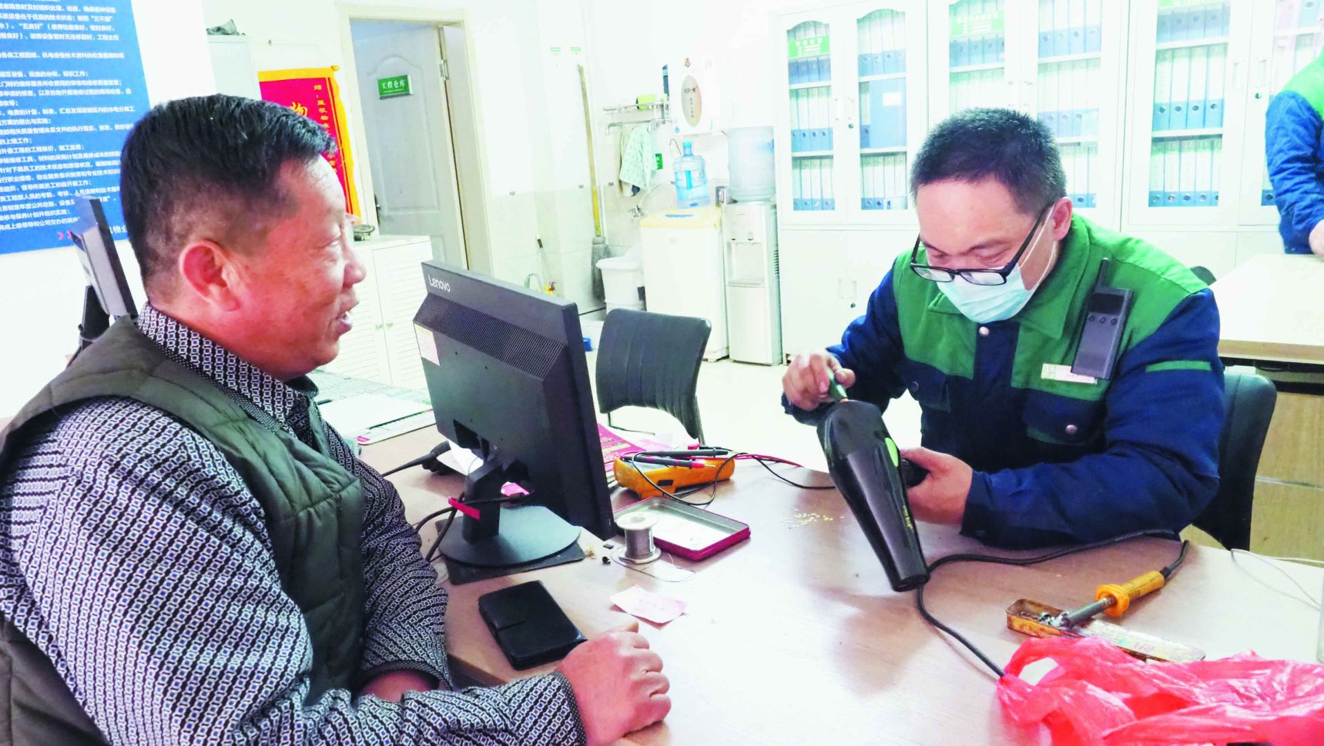 德州经开区星凯国际小区有个“雷锋驿站”，4年免费维修小家电2000余件