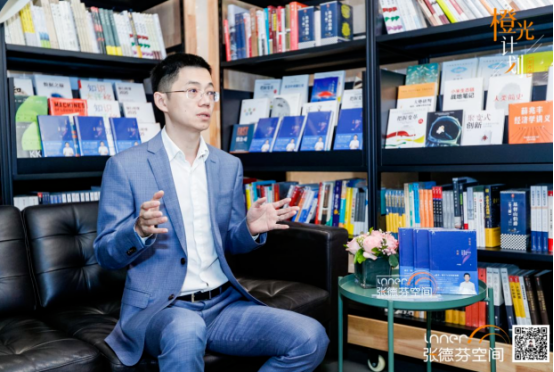 知名心理学畅销书作家卢熠翎：良好的家庭关系，亲密关系要优先于亲子关系