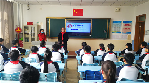 青岛城阳区开展“我为群众办实事·志愿五送”文明实践主题活动