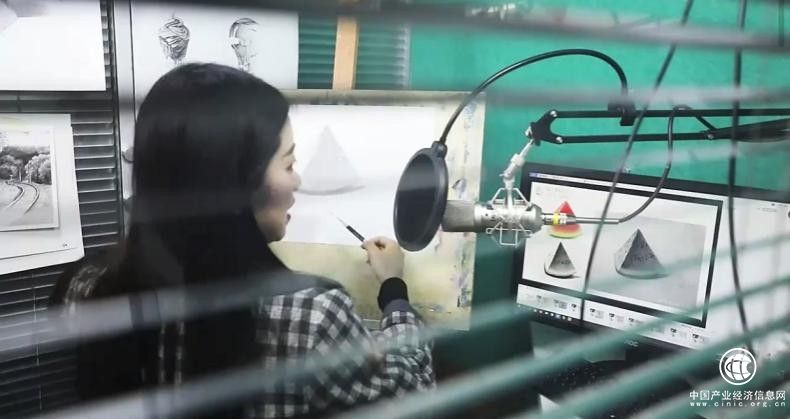 大鹏教育：专注成人素质类教育