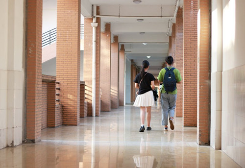 福州黄金时代传媒教育机构，梦行十载只为铸造千万艺考学子的“黄金时代”