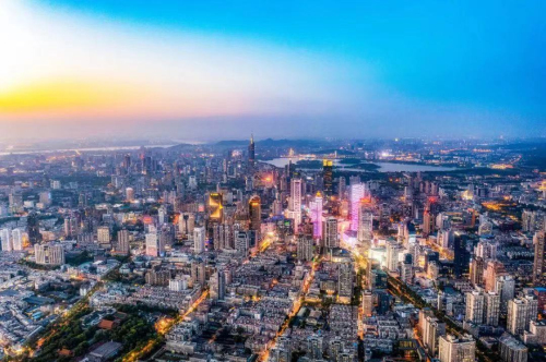 企业家服务日早餐会：突出智慧赋能推动制造业高质量发展