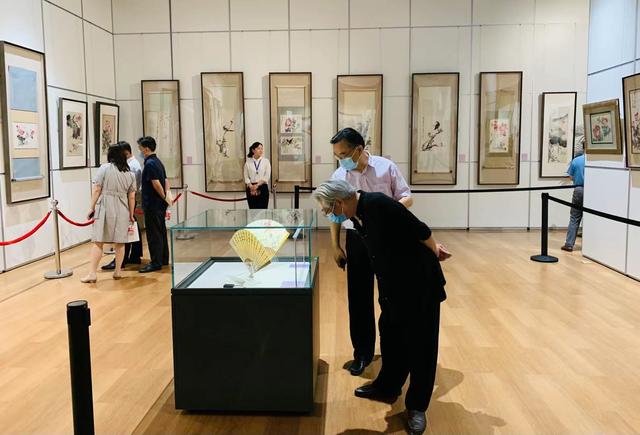 “景行维贤·启功、王雪涛书画精品展”在济宁开展