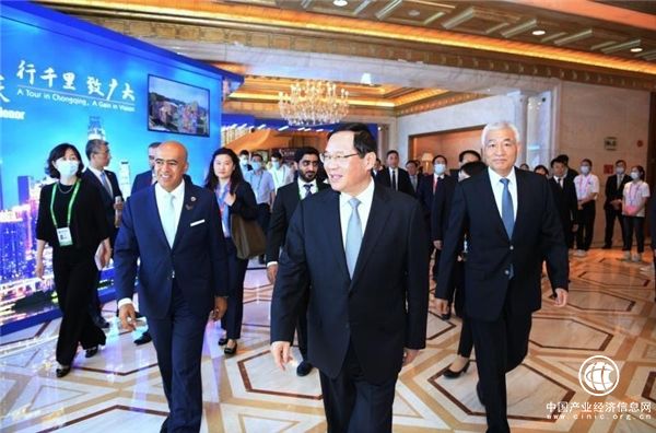 2020迪拜世博会携手特斯联科技集团亮相浦江论坛，重磅推介创新科技 