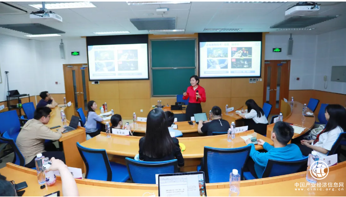 清华-港中大FMBA“大师课”|数字经济转型下的公司治理变革与趋势