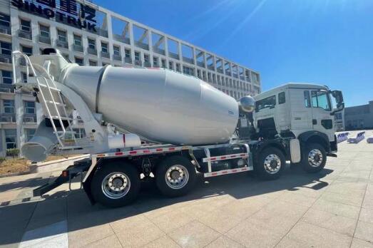 迈向精控直驱时代 青岛重工首创轻量化智联搅拌车