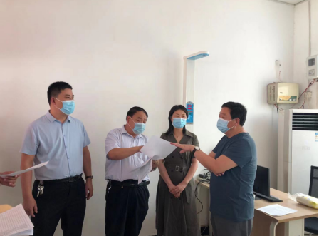 副县长任力到南桥镇督导新冠疫苗接种工作