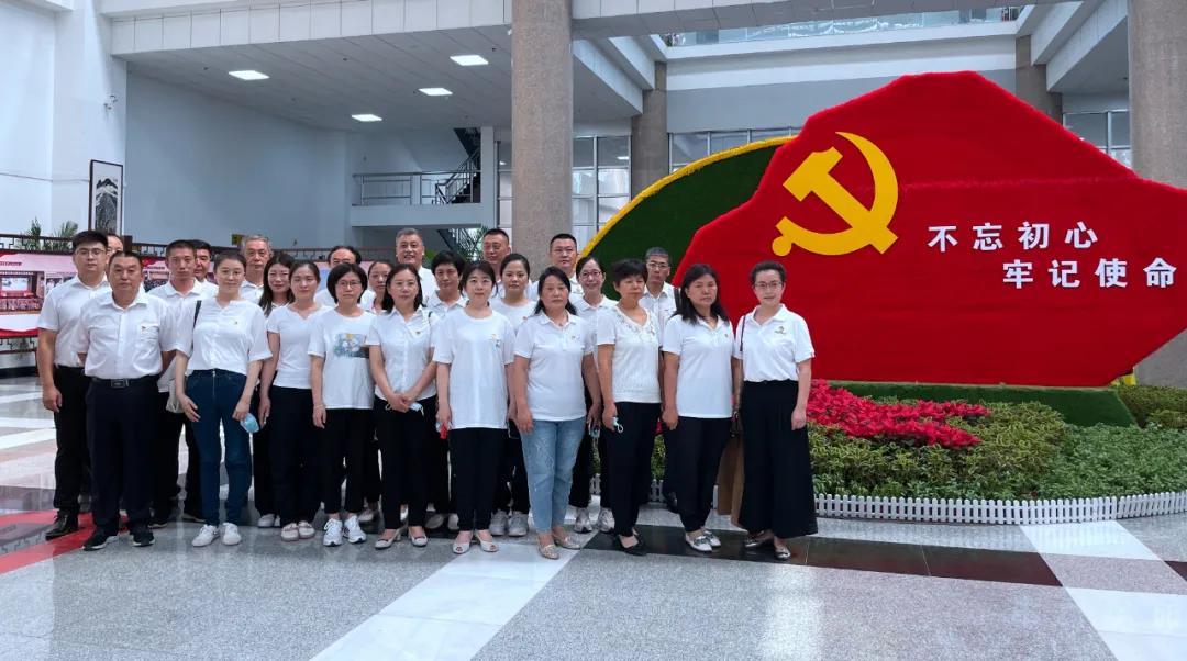 德州市疾控中心组织参观市庆祝中国共产党成立100周年主题展览