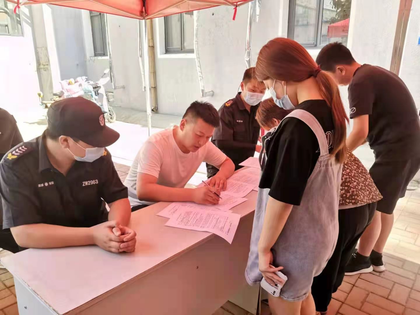 华瑞国际义分会工志愿者：把关怀带给社会，用服务传播文明