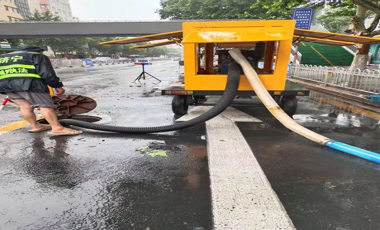 110支抢险队伍连夜奋战，济宁38座立交桥涵畅通