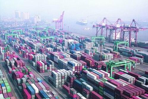 上海冲刺世界一流国际航运中心