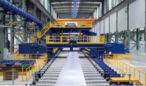 南山铝材助力“蓝海豚”创造中国速度