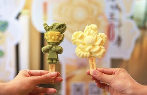 杜甫草堂、熊猫邮局、金沙遗址博物馆……四川成都文创雪糕持续上新