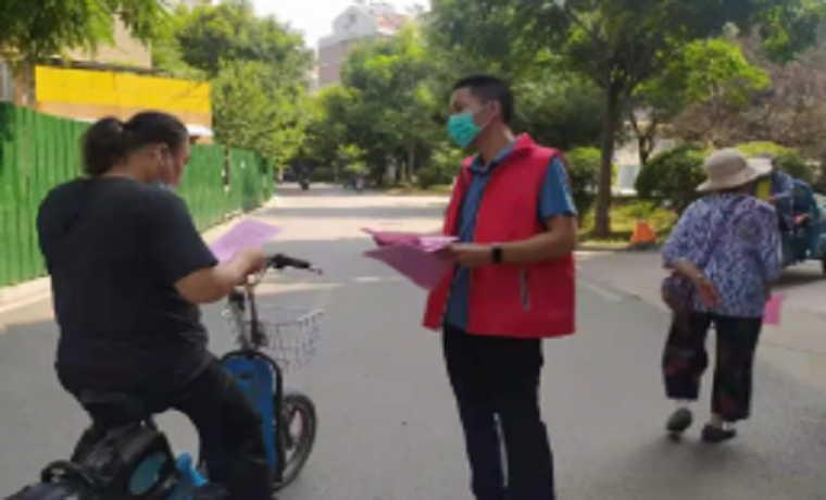 济宁任城区党员干部下沉一线 “敲门行动”助力疫苗接种