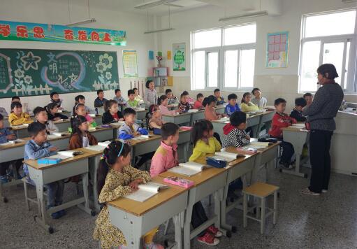 教育部多措并举做强做优校内教育