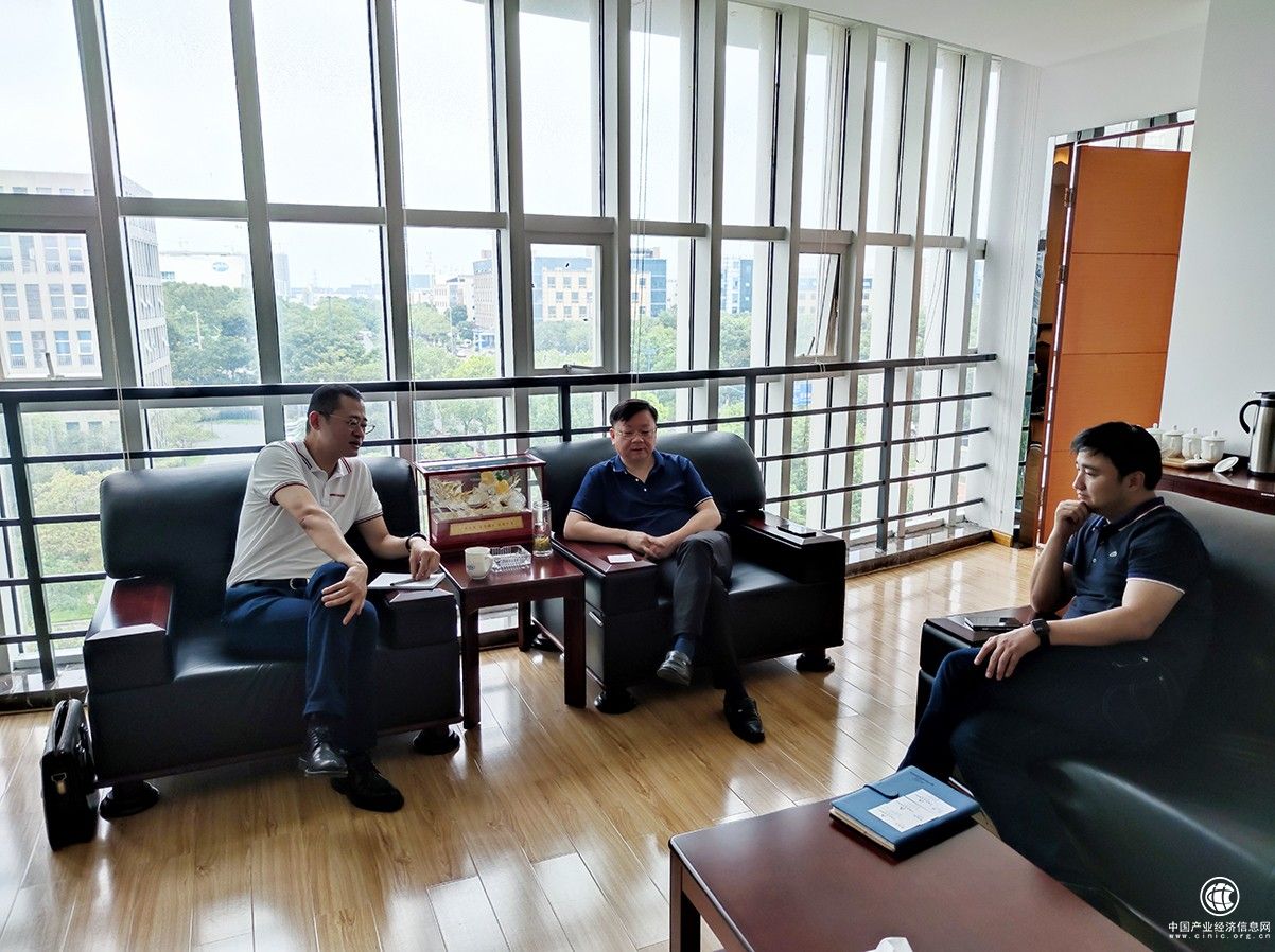 农发行嘉兴市分行学史力行见成效 成功营销农发债6000万元