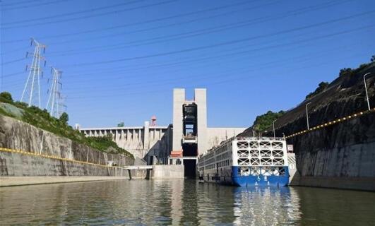 三峡升船机5年通过船舶1.46万余艘次