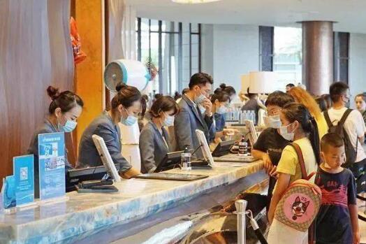 商务部研判国庆消费市场：供应足、品种多、价格稳