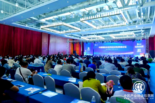 引领体育采购风向 搭建产业发展平台--国内首个国际体育用品采购高峰论坛在山东成功举办