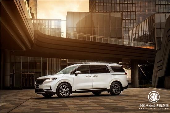 第四代起亚嘉华登录中国市场，撼动GL8地位成为行业黑马