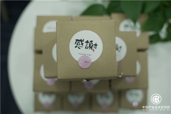 业内首个牙套回收计划 百适美Smileclub如何圈粉用户？