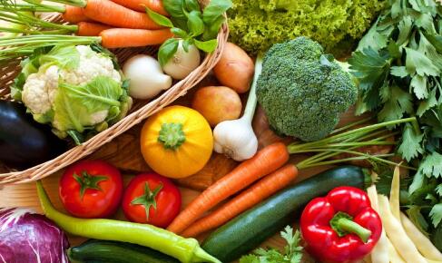 2020年我国农产品跨境电商零售进出口总额为63.4亿美元 同比增长19.8%