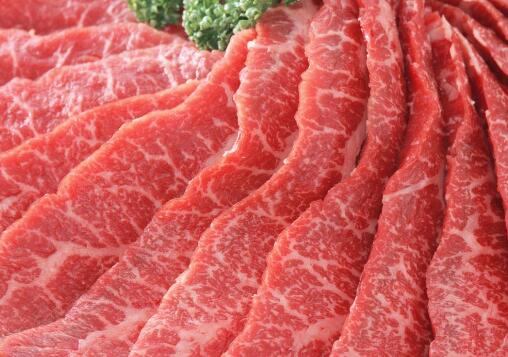 牛种资源不足+成本高 我国牛肉价格居高不下