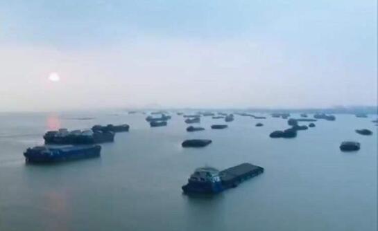 长江干线1.5万余艘船舶用上北斗系统