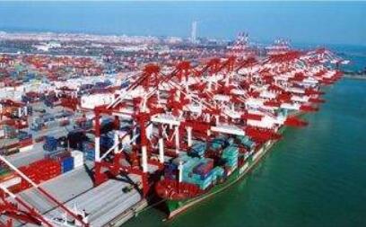 上海口岸进出口破十万亿元 世界最大贸易口岸城市地位更加牢固