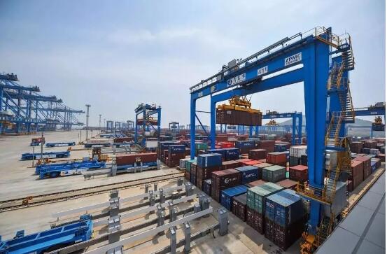 稳增长政策如何落地？政府工作报告传递重磅信号