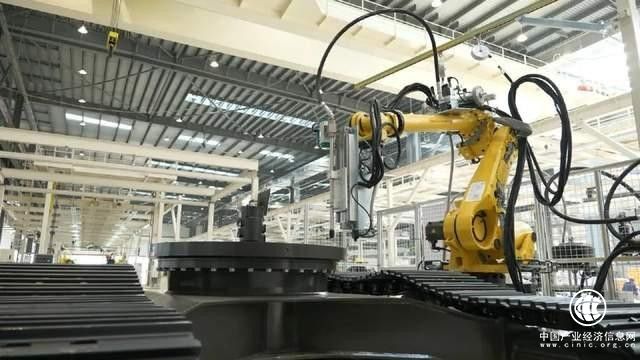  新兴板块收入占营收比例超20%，中联重科蓝海市场空间广阔